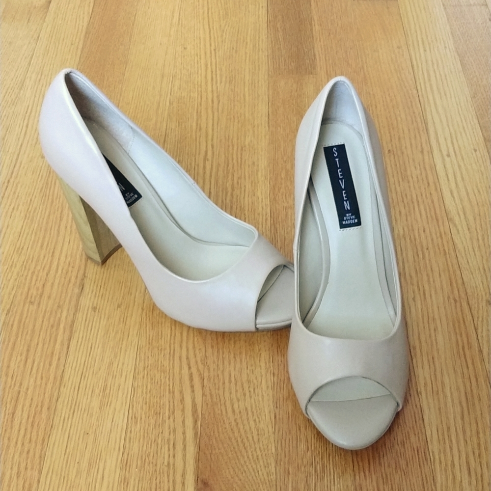 Nw/oB Steven by Steve Madden "Coniee" Pink-Nude Peep-toe Heels Sz 8M